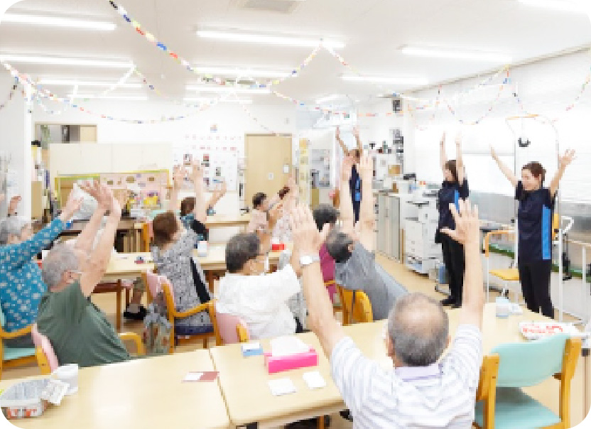 施設利用者が楽しんでいる様子
